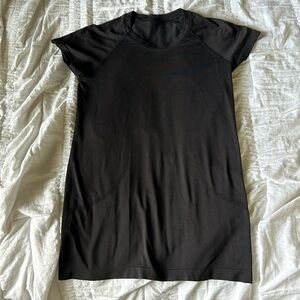 Lululemon Swiftly Tech Short Sleeve